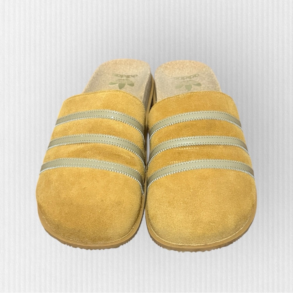 Adidas Tan Suede Slipper size 13